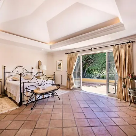 Plaza - Beautiful Spacious House Off Roundabout 6 Quinta Do * Quinta do Lago